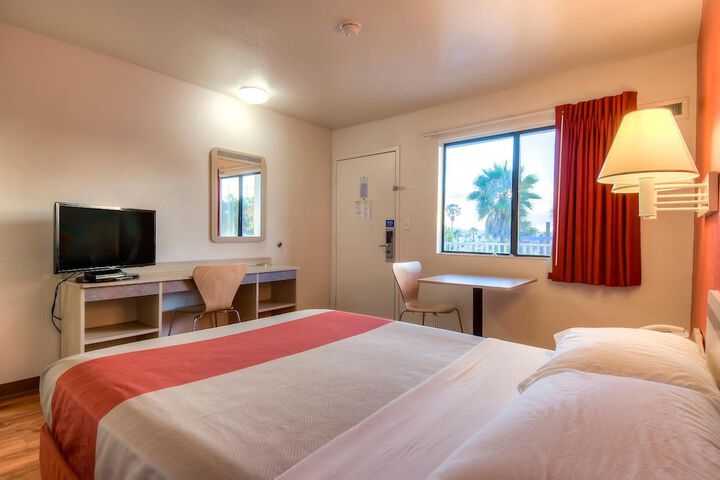 Room 47 of 50