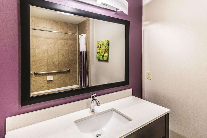La Quinta Inn & Suites by Wyndham Mission at West McAllen