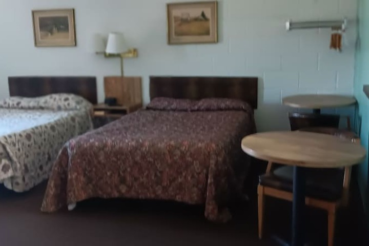 Room 26 of 46