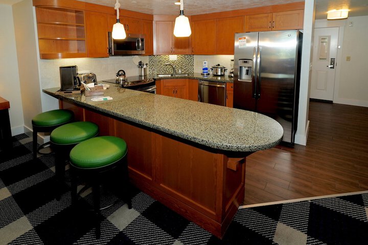 Heavenly Village Condos - Grand Residence