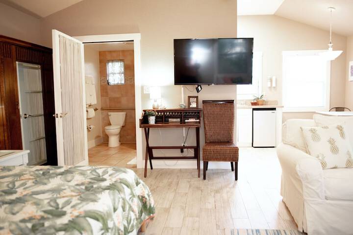 Room 104 of 143