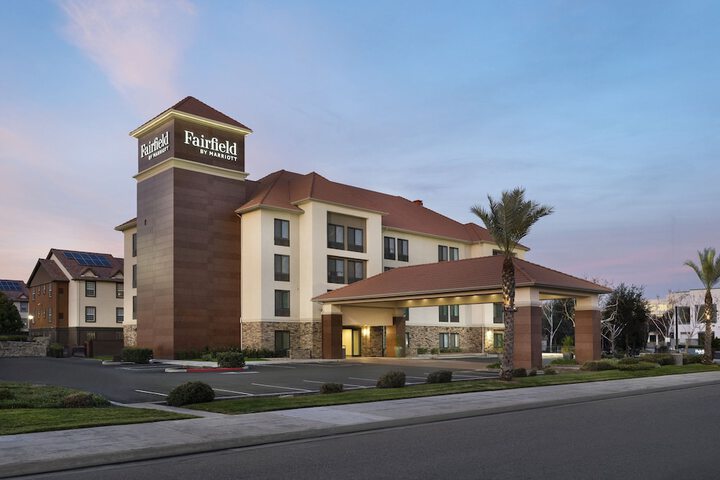 Hotel 2 of 34