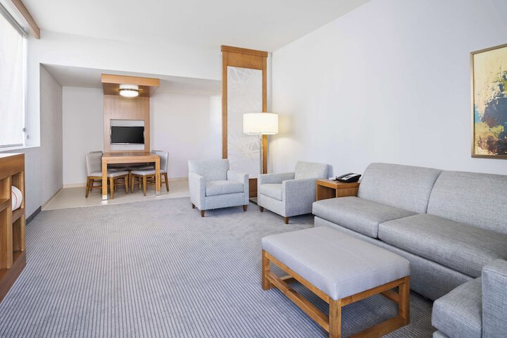 Hyatt Place St. Petersburg / Downtown