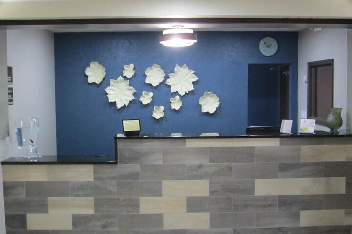 Hotel Interior 9 of 25