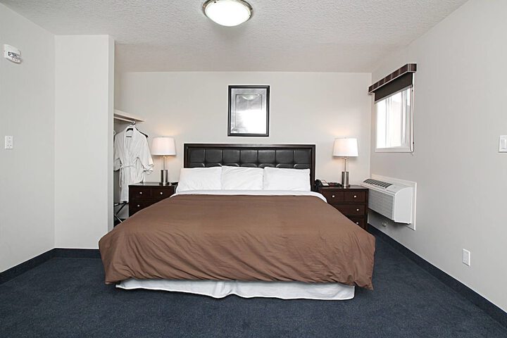Room 12 of 31