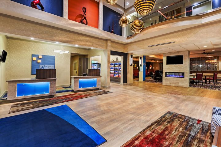 Hotel 7 of 57