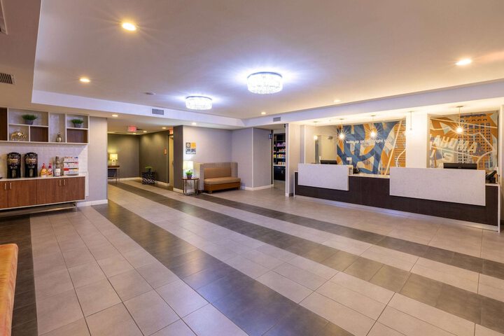 Hotel Interior 7 of 33