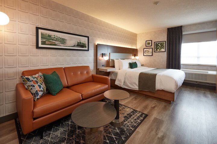 Room 46 of 72