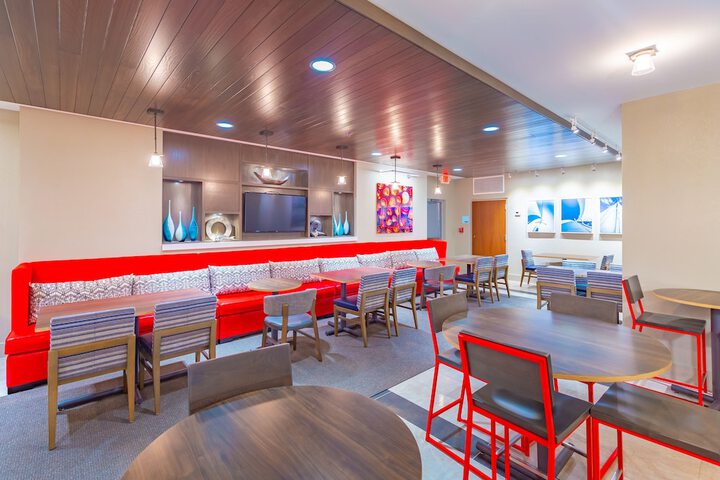 Holiday Inn Express Orange Beach by IHG
