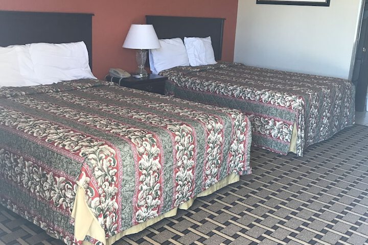 Room 17 of 24