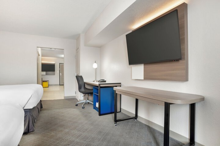 Comfort Inn & Suites Slidell - New Orleans Area