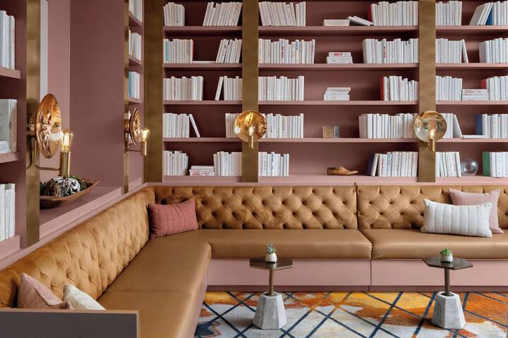 Hotel Interior 20 of 93