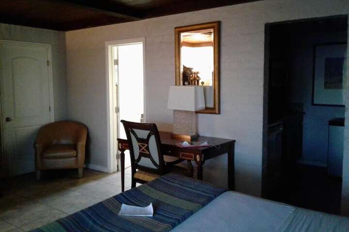 Room 42 of 66