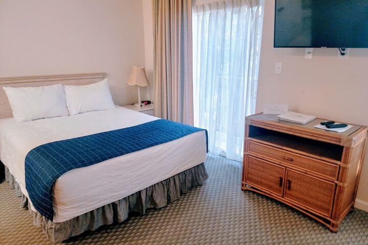 Room 20 of 49