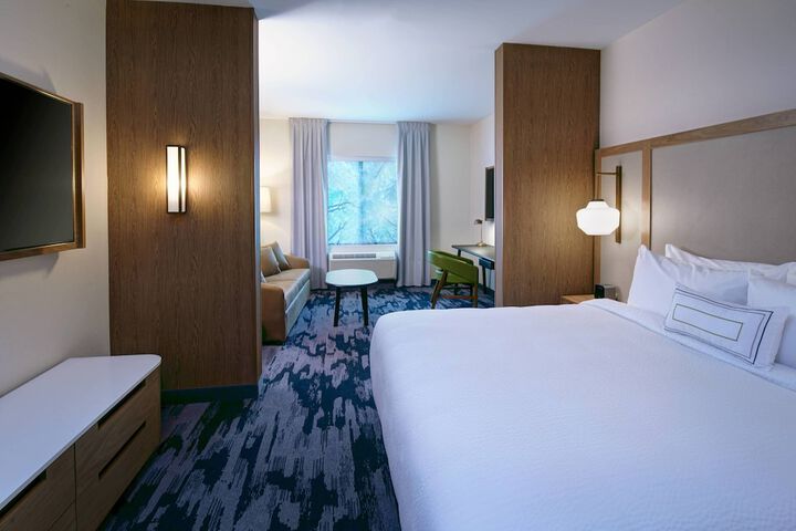 Room 21 of 29