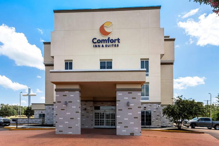 Comfort Inn & Suites Grenada