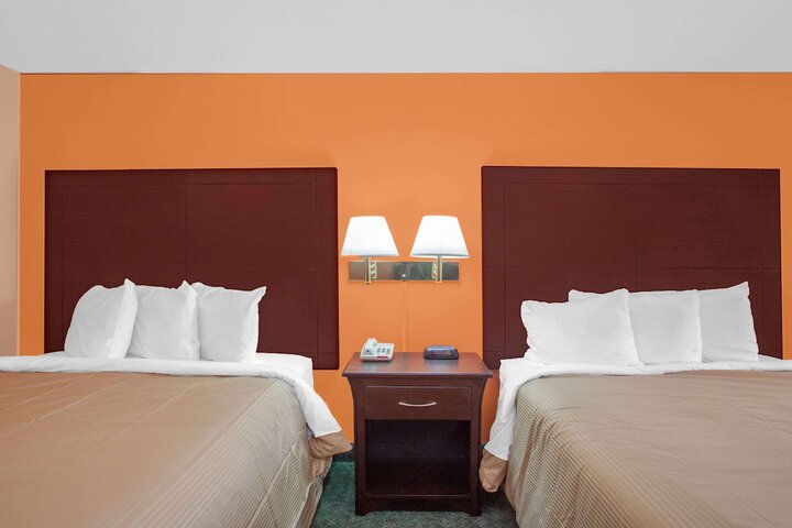 Room 7 of 31
