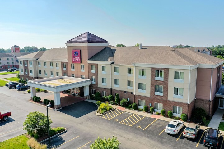 Comfort Suites Urbana Champaign University Area