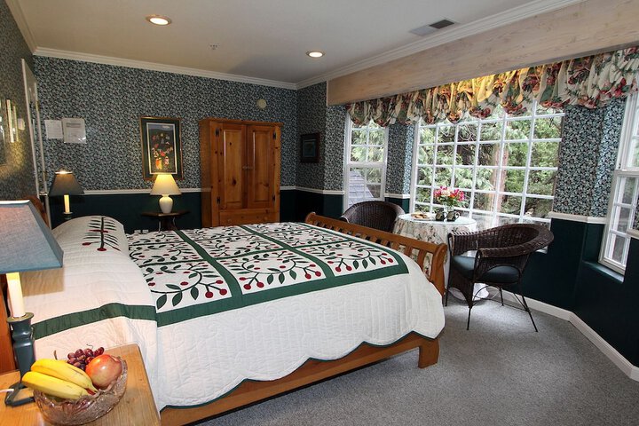Room 13 of 61