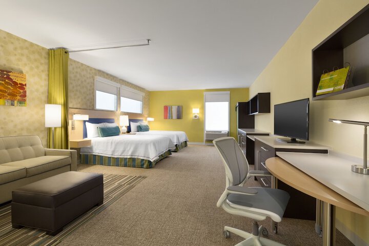 Room 12 of 22