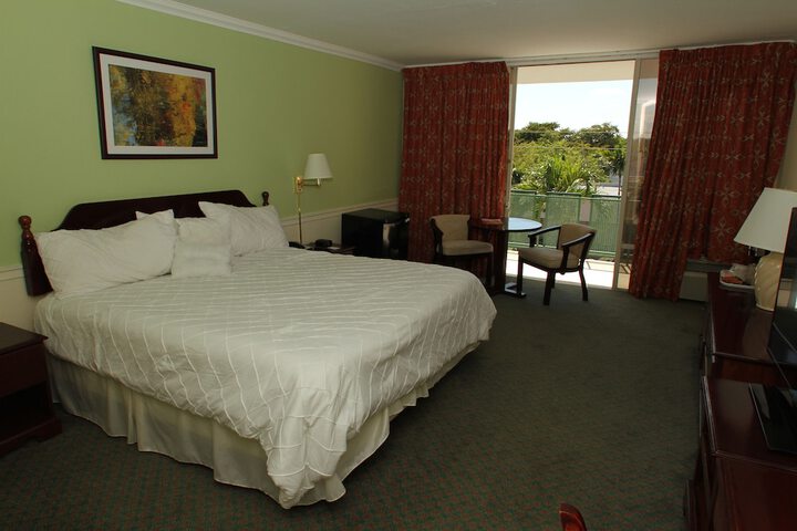 Chateaubleau Hotel