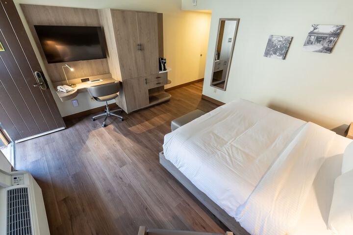 Room 37 of 56