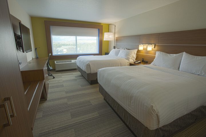Room 34 of 51