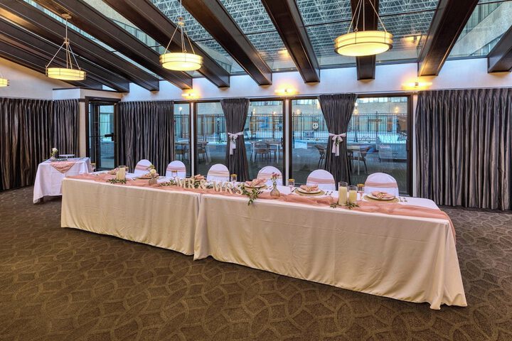 Ballroom/Hall 32 of 34