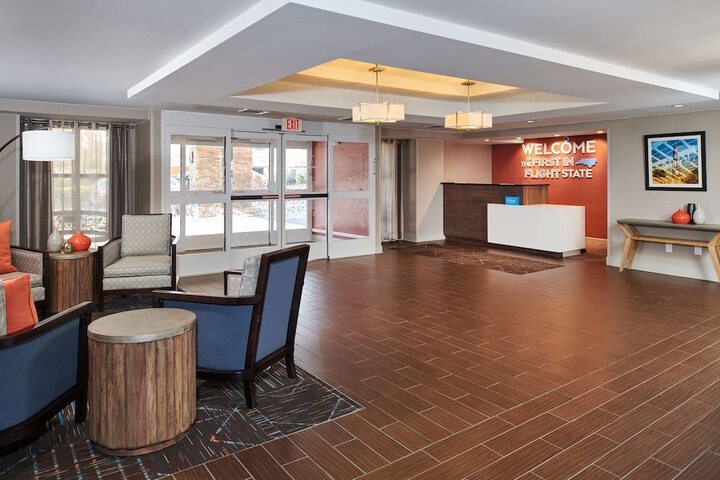Hotel Interior 9 of 41
