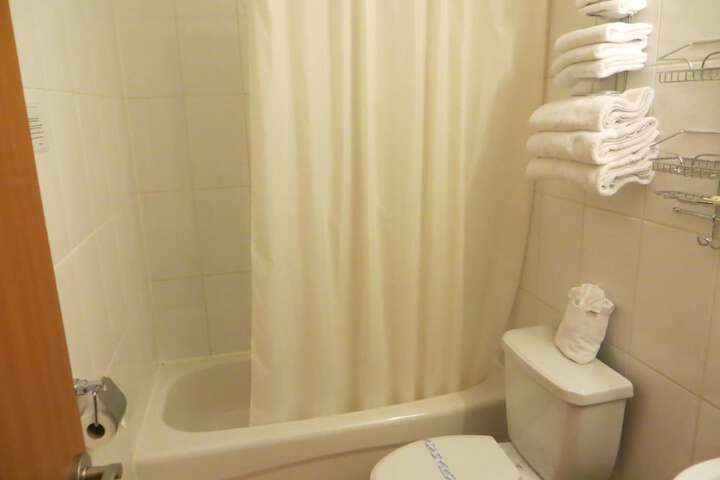 Room 20 of 29