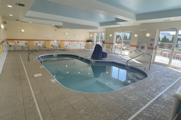 Pool 8 of 53