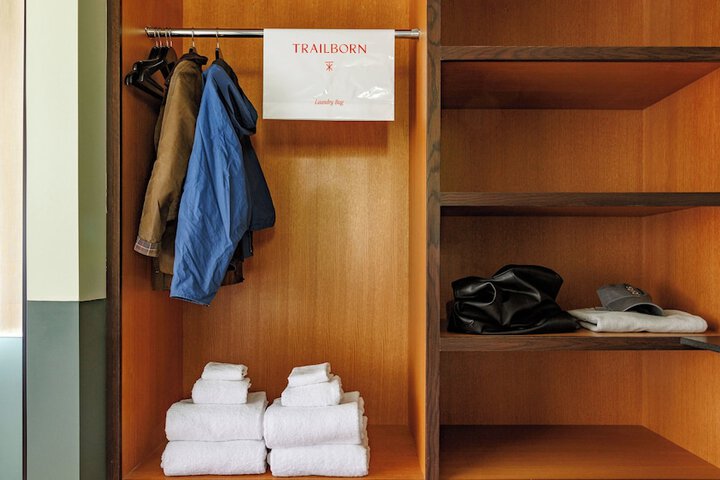 Room 18 of 44