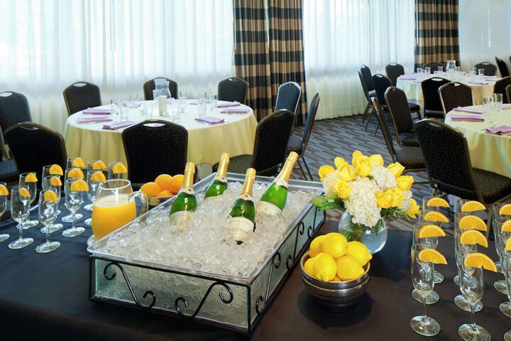 DOUBLETREE BY HILTON NORWALK