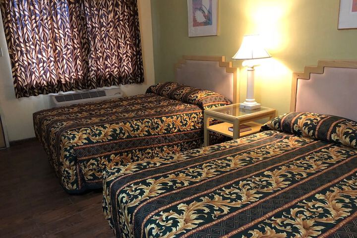 Room 20 of 25