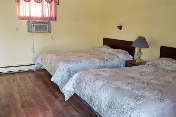 Room 27 of 56