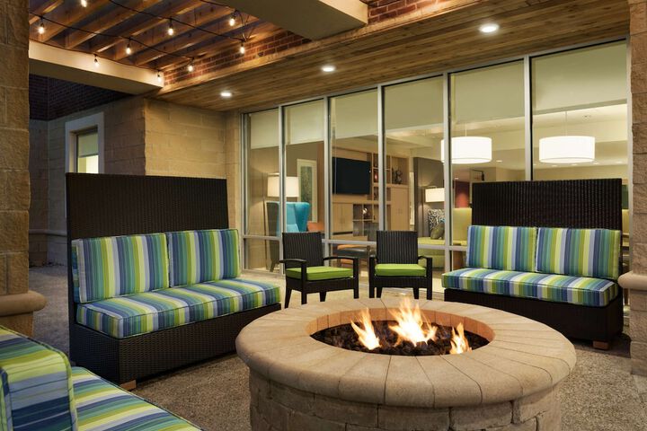 Home2 Suites by Hilton Middleburg Heights Cleveland
