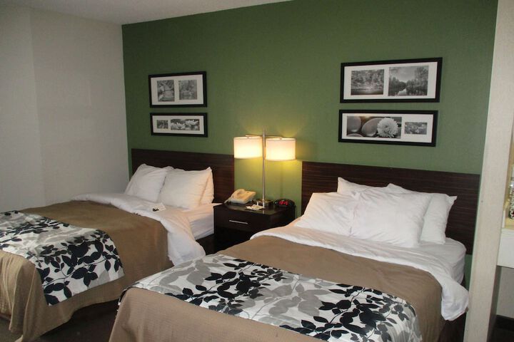 Suburban Studios Johnstown - Richland Town Center