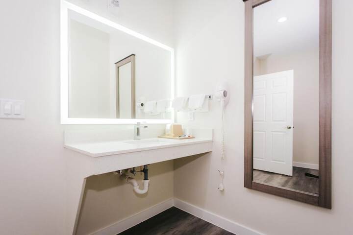 Room 15 of 57