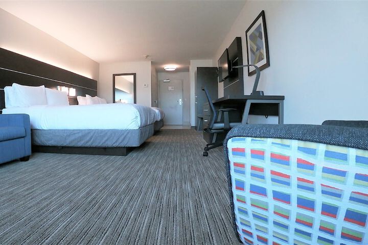 Holiday Inn Express & Suites Hood River by IHG