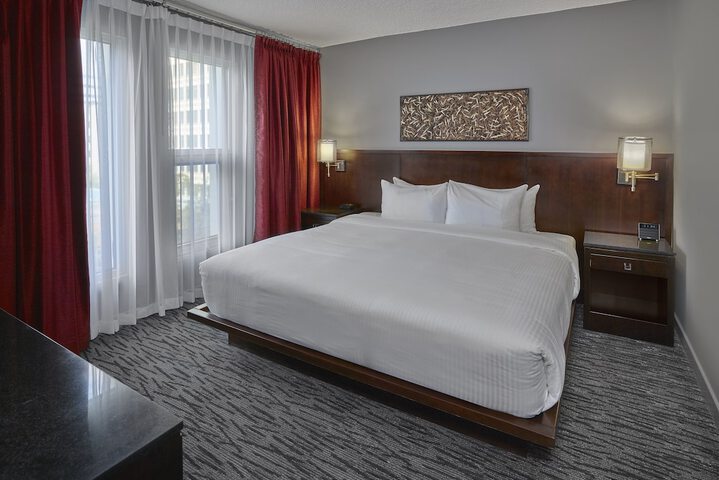 Matrix Hotel