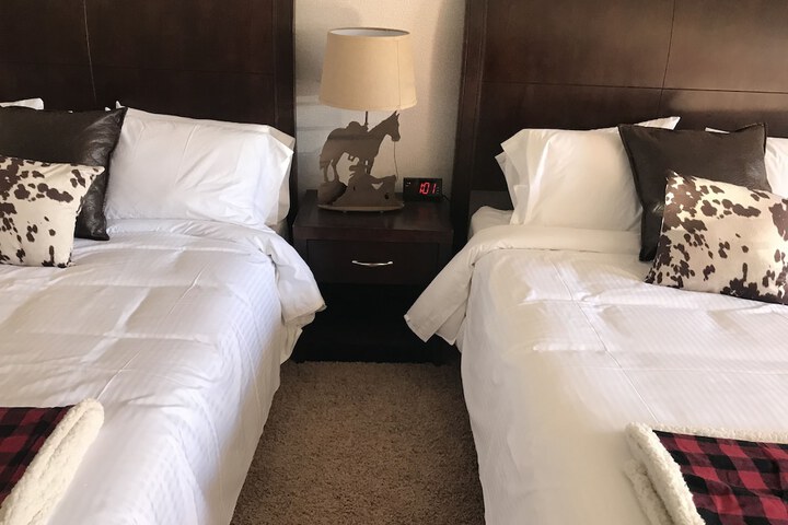 Room 25 of 25