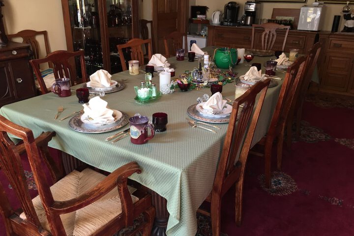 Breakfast/Coffee Service 32 of 42