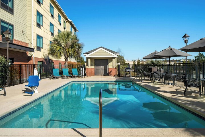 Pool 7 of 49