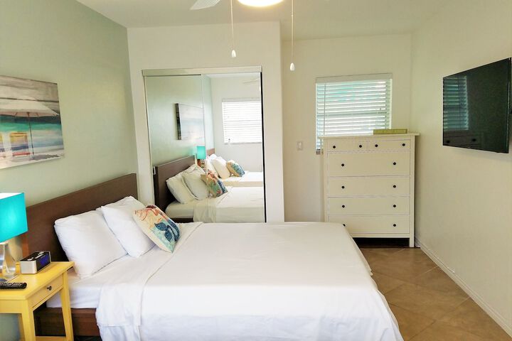 Room 44 of 99