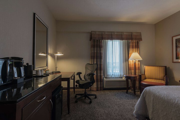 Room 42 of 72