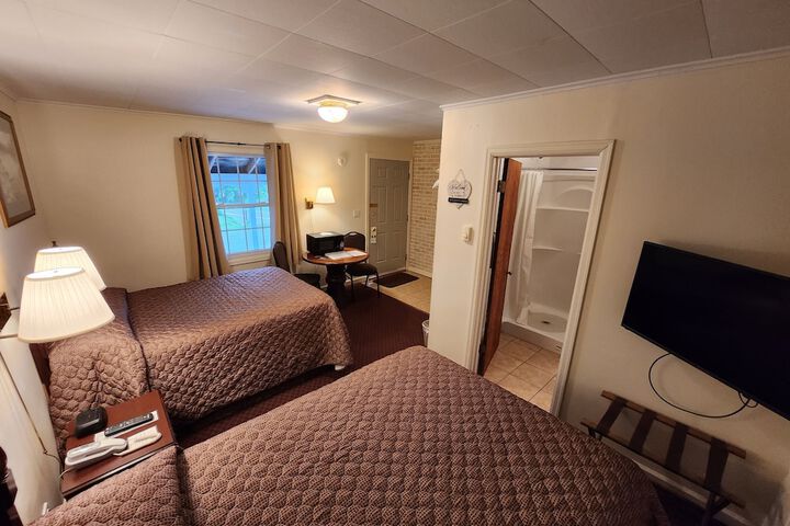 Lake View Motel