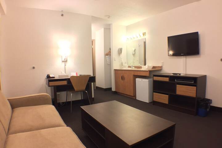 Room 15 of 43