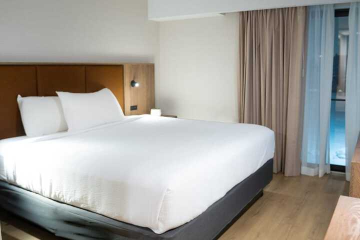 Valhalla Hotel & Conference Centre