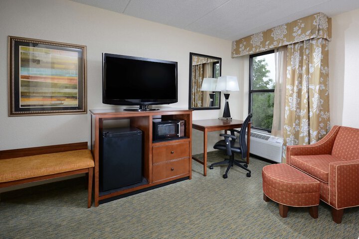 Room 9 of 39