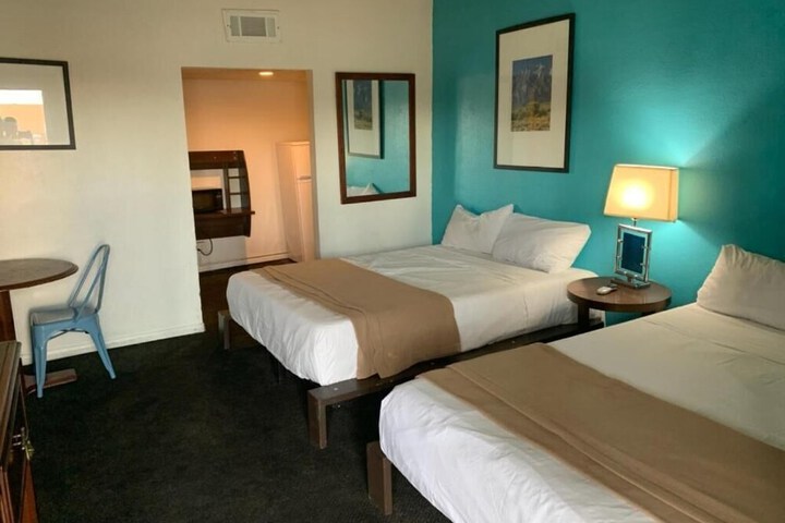Room 13 of 67